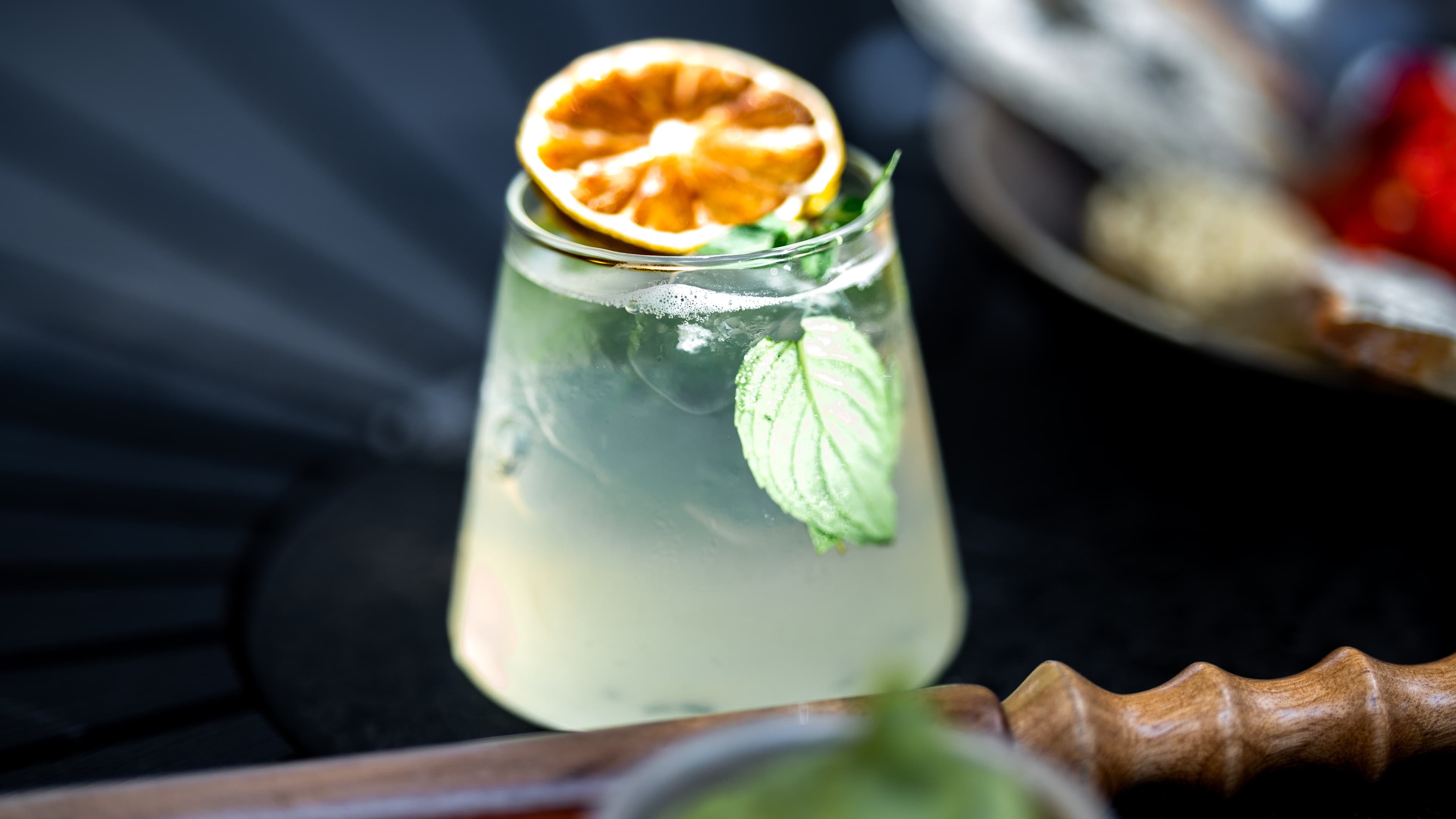 Gin Basil Smash 00